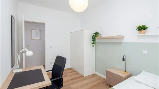 Rooms in Valencia Camins al Grau - photo 3