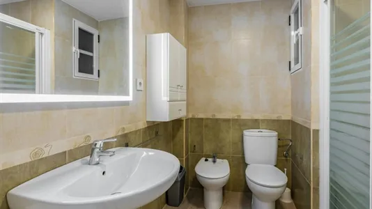 Rooms in Castellón de la Plana/Castelló de la Plana - photo 9