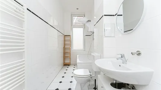 Rooms in Berlin Friedrichshain-Kreuzberg - photo 9