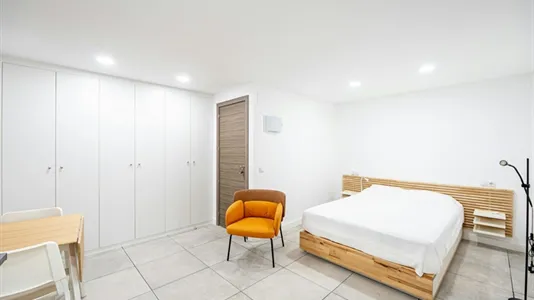 Rooms in Madrid Centro - photo 7