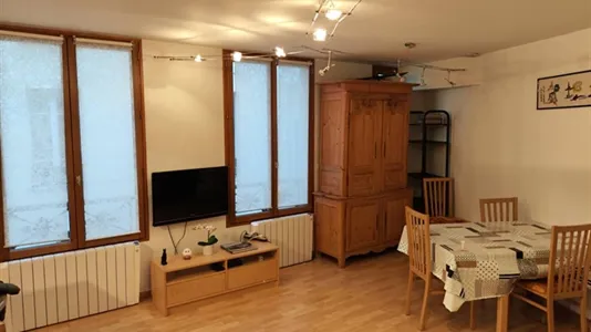 Apartments in Paris 9ème arrondissement - photo 4