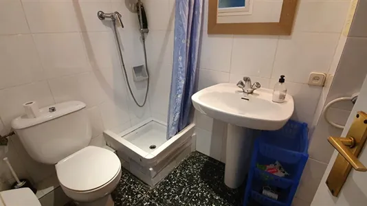 Rooms in Barcelona Les Corts - photo 8