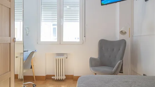 Rooms in Madrid Centro - photo 4