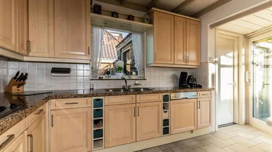 Houses in Hillegom - photo 10