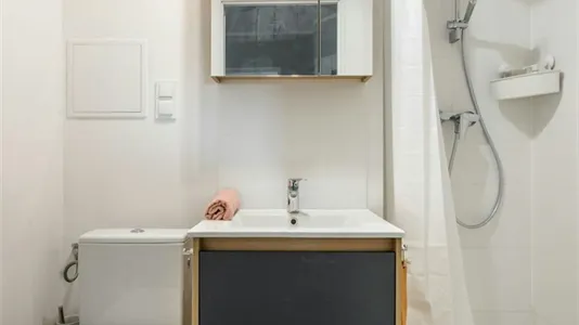 Apartments in Wrocław - photo 9