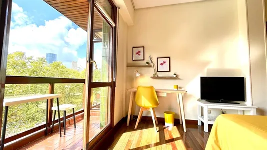 Rooms in Bilbao - photo 8