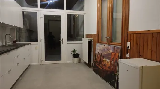 Rooms in Brussels Sint-Joost-ten-Node - photo 9