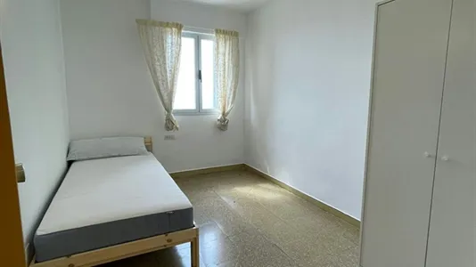 Rooms in Las Palmas de Gran Canaria - photo 5
