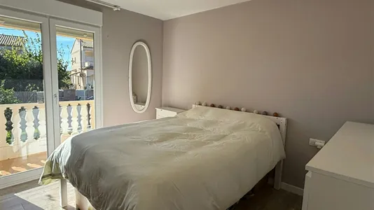 Rooms in Olivella - photo 3