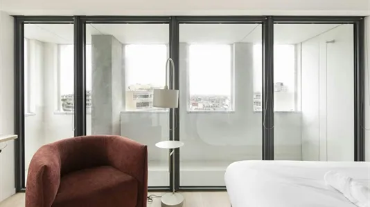 Rooms in Paris 15ème arrondissement - photo 8