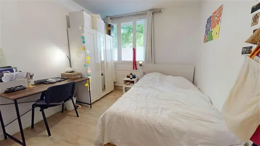 Rooms in Lyon - photo 3