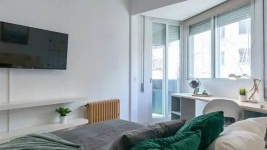 Rooms in Madrid Moncloa-Aravaca - photo 2
