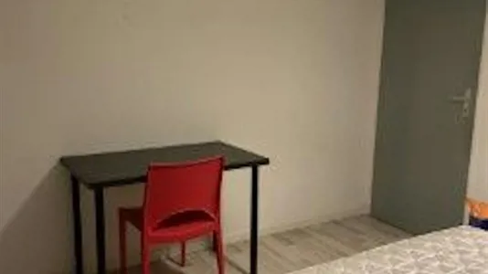 Rooms in Lyon - photo 2