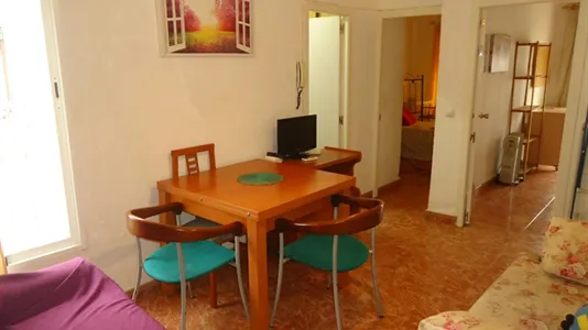 Rooms in Córdoba - photo 8