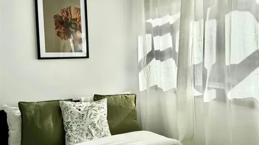 Rooms in Madrid Chamartín - photo 7