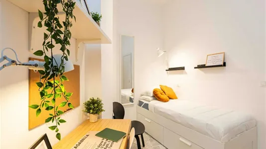 Rooms in Milano Zona 6 - Barona, Lorenteggio - photo 2