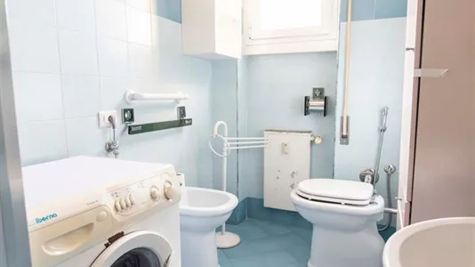 Rooms in Roma Municipio I – Centro Storico - photo 9