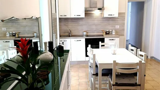 Rooms in Napoli Municipalità 3 - photo 4