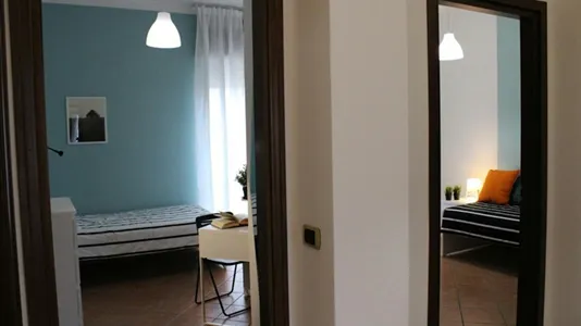 Rooms in Brescia - photo 4