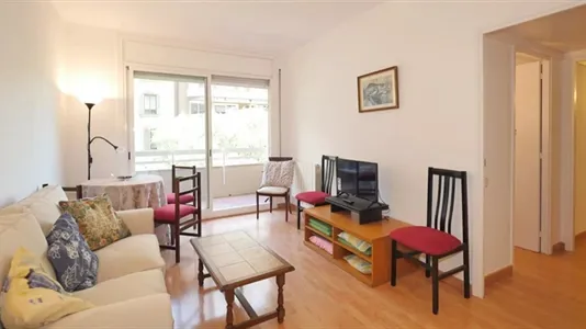 Rooms in Barcelona Eixample - photo 9