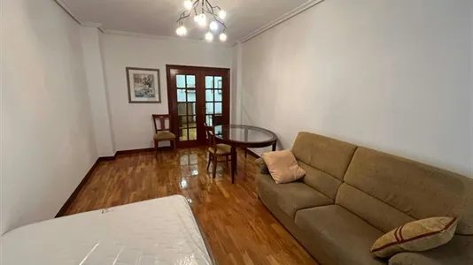 Rooms in Logroño - photo 3