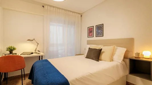 Rooms in Alicante/Alacant - photo 1