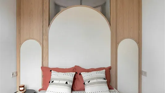 Apartments in Barcelona Les Corts - photo 8