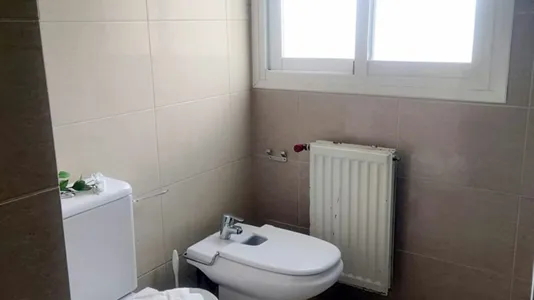 Rooms in Paterna - photo 6