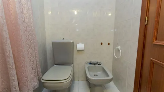 Rooms in Málaga - photo 6