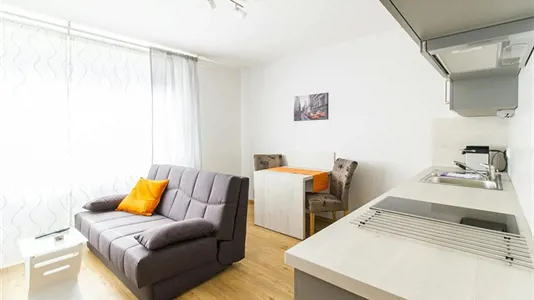 Apartments in Vienna Donaustadt - photo 2