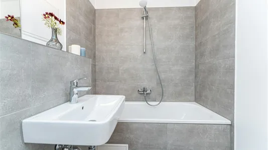 Rooms in Berlin Mitte - photo 8