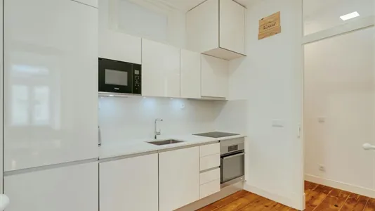 Apartments in Location is not specified - photo 8