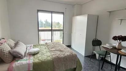 Room for rent in La Torre, Comunidad Valenciana