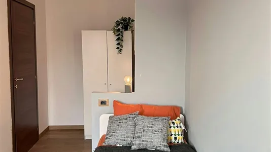 Rooms in Brescia - photo 2