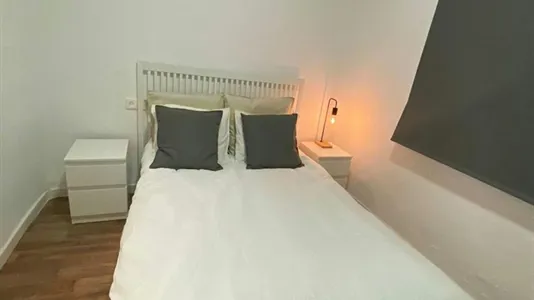 Rooms in Madrid Retiro - photo 6