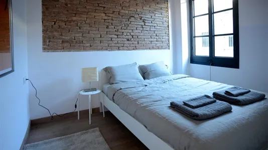 Apartments in Barcelona Ciutat Vella - photo 9