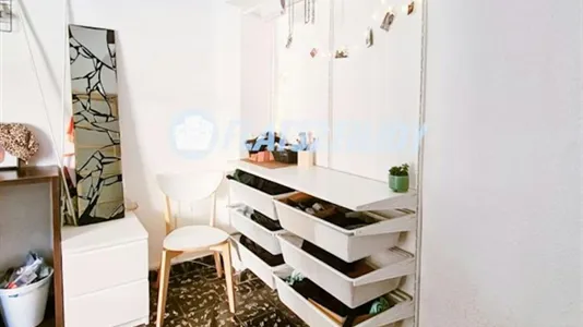 Rooms in Valencia L'Eixample - photo 4