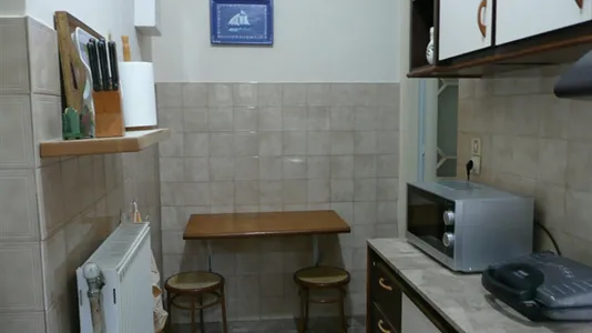 Rooms in Athens Pagrati - photo 5