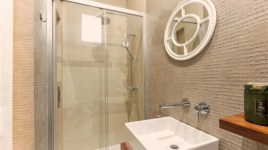 Rooms in Madrid Centro - photo 7