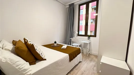 Rooms in Valencia L'Eixample - photo 4