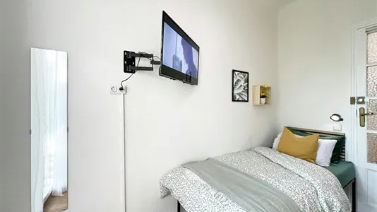 Rooms in Madrid Moncloa-Aravaca - photo 4