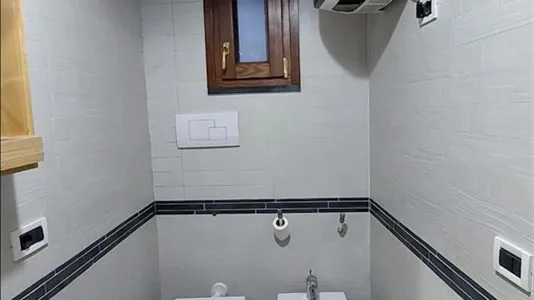 Rooms in Napoli Municipalità 2 - photo 5