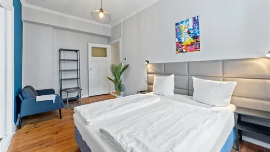 Apartments in Berlin Mitte - photo 3