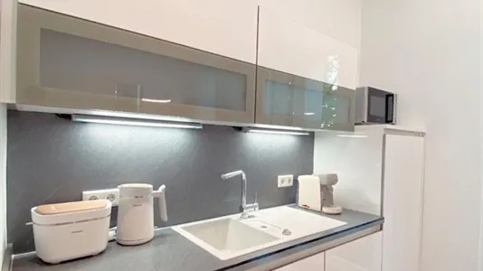 Apartments in Location is not specified - photo 9