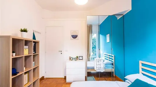 Rooms in Milano Zona 4 - Vittoria, Forlanini - photo 2