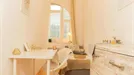 Room for rent, Budapest Belváros-Lipótváros, Budapest, &lt;span class=&quot;blurred street&quot; onclick=&quot;ProcessAdRequest(10639996)&quot;&gt;&lt;span class=&quot;hint&quot;&gt;See streetname&lt;/span&gt;[xxxxxxxxxxxxx]&lt;/span&gt;