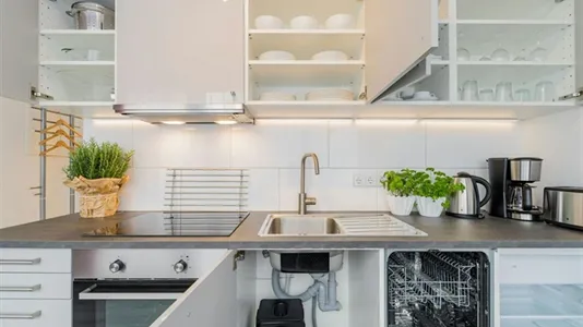 Apartments in Berlin Charlottenburg-Wilmersdorf - photo 8