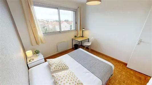 Rooms in Lyon - photo 2
