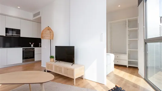 Apartments in Barcelona Eixample - photo 6