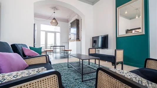 Rooms in La Louvière - photo 9